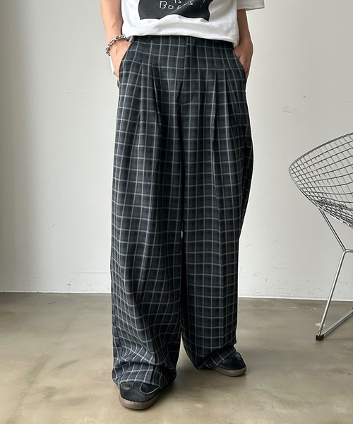 UNDERSTATEMENTs(アンダーステイトメント)の「【ユニセックス】アソートイージーワイドスラックス/ストライプ/チェック(スラックス・メンズ・ブラウン系その他3/アイボリー/グレー系その他/ネイビー系/ブラウン系その他2/チャコールグレー/ブラック系その他/ブルー系その他/グリーン系その他/グレー系その他2/ネイビー/モカ/ブラック/ホワイト系その他・SMALL/MEDIUM/X-SMALL/X-LARGE/LARGE)」の11枚目の写真