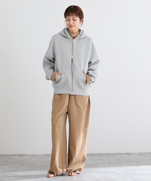 IENA(イエナ)の「《セットアップ対応》ダンボールニットフーディ(パーカー・レディース・チャコールグレー/ブラック系その他・FREE)」の4枚目の写真