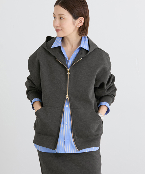 IENA(イエナ)の「《セットアップ対応》ダンボールニットフーディ(パーカー・レディース・チャコールグレー/ブラック系その他・FREE)」の6枚目の写真