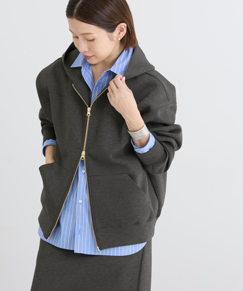 IENA(イエナ)の「《セットアップ対応》ダンボールニットフーディ(パーカー・レディース・チャコールグレー/ブラック系その他・FREE)」の8枚目の写真