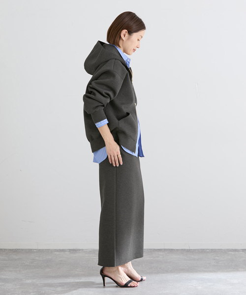 IENA(イエナ)の「《セットアップ対応》ダンボールニットフーディ(パーカー・レディース・チャコールグレー/ブラック系その他・FREE)」の12枚目の写真