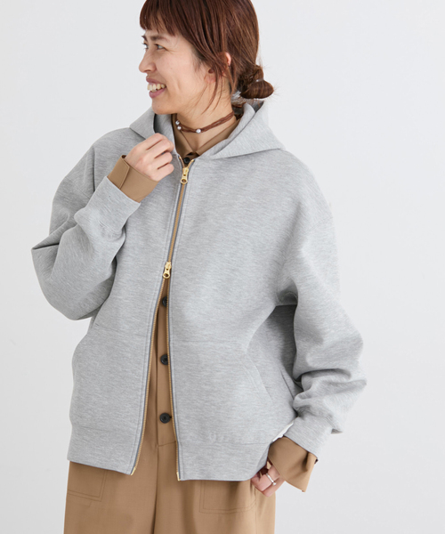 IENA(イエナ)の「《セットアップ対応》ダンボールニットフーディ(パーカー・レディース・チャコールグレー/ブラック系その他・FREE)」の14枚目の写真