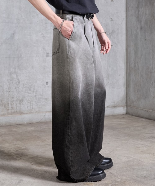SERACE（セラス）の「【SERACE】Vintage gradation wide baggy denim pants / ヴィンテージグラデーションワイドバギーデニムパンツ（デニムパンツ・メンズ・グレー/ブルー/ブラック・L/M/S）」の6枚目の写真