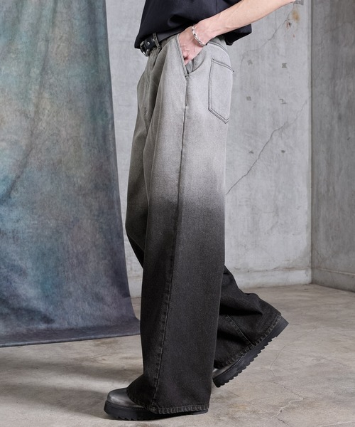 SERACE（セラス）の「【SERACE】Vintage gradation wide baggy denim pants / ヴィンテージグラデーションワイドバギーデニムパンツ（デニムパンツ・メンズ・グレー/ブルー/ブラック・L/M/S）」の7枚目の写真