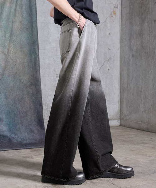 SERACE（セラス）の「【SERACE】Vintage gradation wide baggy denim pants / ヴィンテージグラデーションワイドバギーデニムパンツ（デニムパンツ・メンズ・グレー/ブルー/ブラック・L/M/S）」の9枚目の写真