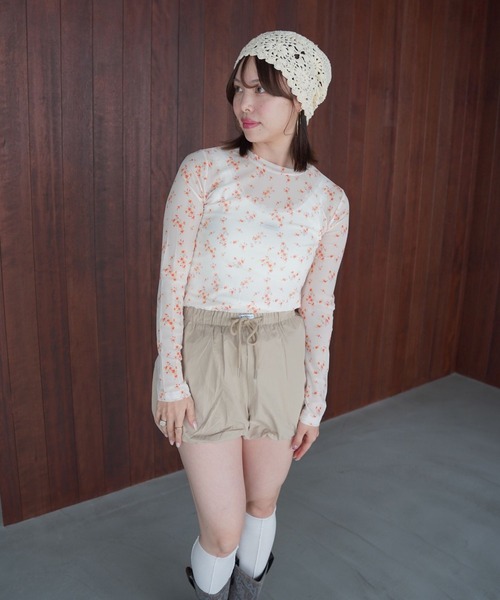 SANSeLF（サンセルフ）の「【SANSeLF】フラワーシアートップス saw26s030（その他トップス・レディース・ブラック/オレンジ・FREE）」の2枚目の写真
