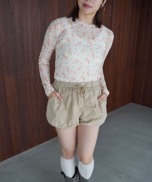 SANSeLF（サンセルフ）の「【SANSeLF】フラワーシアートップス saw26s030（その他トップス・レディース・ブラック/オレンジ・FREE）」の6枚目の写真
