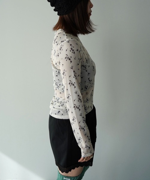 SANSeLF（サンセルフ）の「【SANSeLF】フラワーシアートップス saw26s030（その他トップス・レディース・ブラック/オレンジ・FREE）」の20枚目の写真