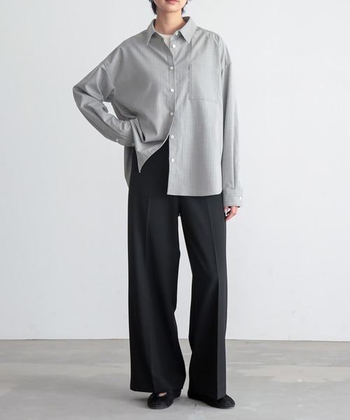 for/c（フォーシー）の「[低身長/高身長向けサイズ有]きれいめ撥水ストレートパンツ【サスティナブル】（スラックス・レディース・ライトグレー/チャコールグレー/ブラック/グレー・MP/MT/LL/L/M）」の7枚目の写真