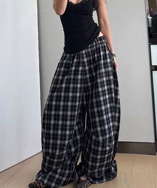 CANVAS+(キャンバスプラス)の「【CANVAS+】チェック柄ワイドルーズパンツ(その他パンツ・レディース・ブラック/ホワイト・M)」の10枚目の写真