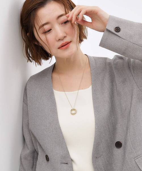 grove(グローブ)の「カラーエポリングネックレス(ネックレス・レディース・グレー/ライトベージュ/ベビーピンク・00)」の6枚目の写真