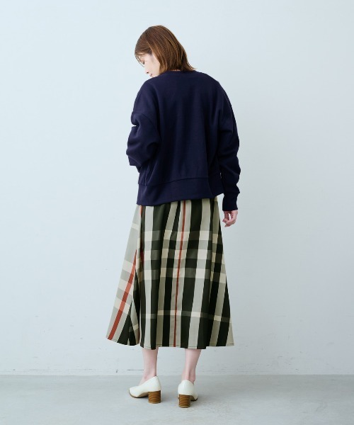 IEDIT(イディット)の「IEDIT ニット見えカットソーできちんと見えてらくちん UVカットドットボタンカーディガン(カーディガン/ボレロ・レディース・アイボリー/ネイビー/ブルー・M/L/LL/3L/S/4L)」の5枚目の写真