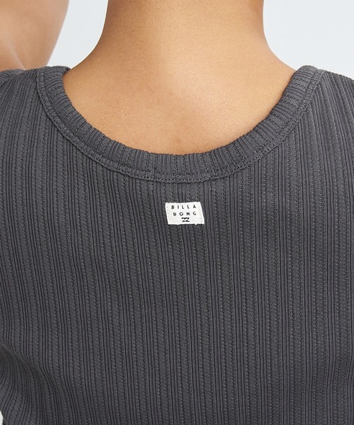 BILLABONG（ビラボン）の「BILLABONG/ビラボン タンクトップ アイレットテレコ BG013363（タンクトップ・レディース・オフホワイト/スミクロ・L/M）」の6枚目の写真