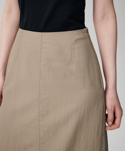 MUSINSA STANDARD WOMAN（ムシンサスタンダードウーマン）の「ウィメンズクリンクルロングスカート[ベージュ]（スカート・レディース・その他・X-LARGE/X-SMALL/SMALL/MEDIUM/LARGE）」の7枚目の写真