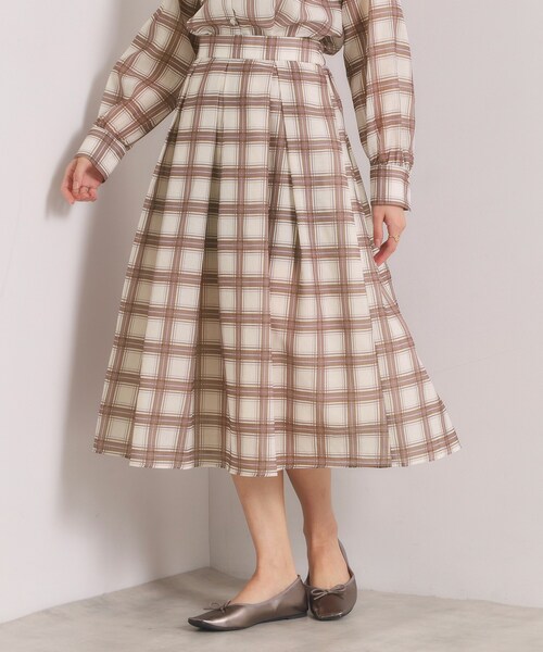 ITS'DEMO（イッツデモ）の「【セットアップ可／手洗い可】シアーチェックスカート（スカート・レディース・ベージュ系その他4/グレー系1/ライトパープル・00）」の3枚目の写真