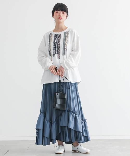 somari imagination(ソマリ イマジネーション)の「『プリントテープデザインカットソー』(Tシャツ/カットソー・レディース・オフホワイト/チャコール・FREE)」の5枚目の写真