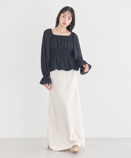 earth music&ecology(アースミュージックアンドエコロジー)の「バルーンヘムブラウス(シャツ/ブラウス・レディース・オフホワイト/ブラック/ピンク・FREE)」の6枚目の写真