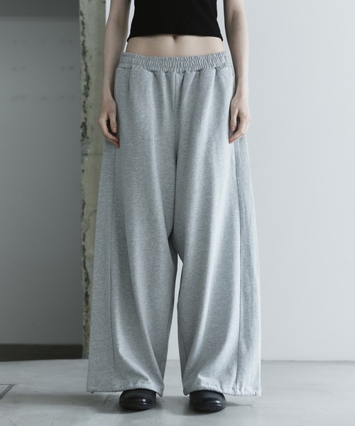 remer(リメール)の「loose sweat ankle PT / ルーズスウェットアンクルパンツ(スウェットパンツ・メンズ・グレー/ブラック・LARGE/MEDIUM/SMALL/X-SMALL)」の2枚目の写真