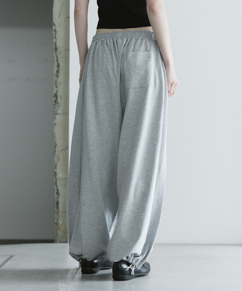 remer(リメール)の「loose sweat ankle PT / ルーズスウェットアンクルパンツ(スウェットパンツ・メンズ・グレー/ブラック・LARGE/MEDIUM/SMALL/X-SMALL)」の9枚目の写真