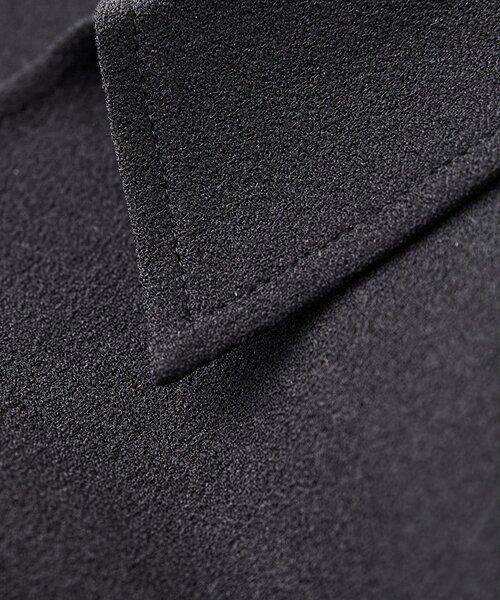 Whim Gazette(ウィムガゼット)の「スキッパージョーゼットブラウス(シャツ/ブラウス・レディース・ブラック/オフホワイト・FREE)」の4枚目の写真