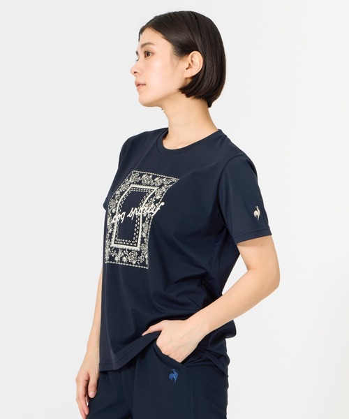 le coq sportif（ルコックスポルティフ）の「ルコックスポルティフ  サンスクリーンスムースニット半袖Tシャツ（Tシャツ/カットソー・レディース・ブルー/オフホワイト/ピンク/ネイビー・M/L/XL）」の3枚目の写真