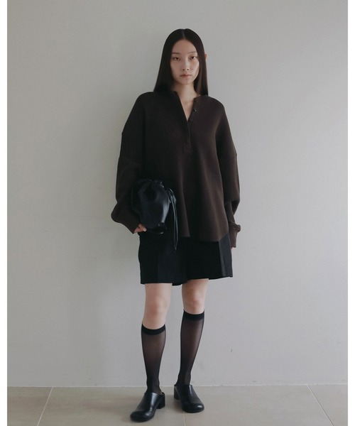 anuke（アンヌーク）の「Reversible Boa Bag（ハンドバッグ・レディース・アイボリー/チャコールグレー・FREE）」の13枚目の写真