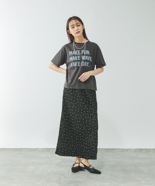 GLOBAL WORK（グローバルワーク）の「ヘビロッTEEプリント半袖/636798（Tシャツ/カットソー・レディース・ブラウン/ホワイト系その他3/チャコールグレー/ホワイト系その他2/ホワイト/ホワイト系2/ホワイト系1/イエロー系その他/ブラック系・LARGE/MEDIUM）」の15枚目の写真