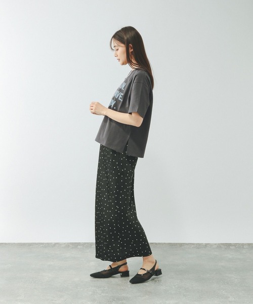 GLOBAL WORK（グローバルワーク）の「ヘビロッTEEプリント半袖/636798（Tシャツ/カットソー・レディース・ブラウン/ホワイト系その他3/チャコールグレー/ホワイト系その他2/ホワイト/ホワイト系2/ホワイト系1/イエロー系その他/ブラック系・LARGE/MEDIUM）」の16枚目の写真