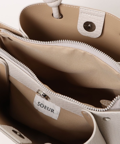 soeur(スール)の「●SOEUR/2WAYスクエアミニダブルショルダー(ショルダーバッグ・レディース・ブラック/アイボリー/ブルー/イエロー/ネイビー/ベージュ・フリー)」の8枚目の写真