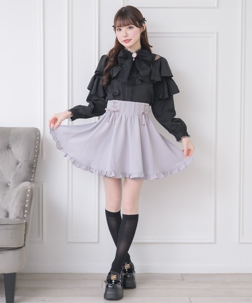 couture BY ROJITA(クチュールバイロジータ)の「ラッフルボリュームブラウス(シャツ/ブラウス・レディース・ホワイト/ブラック/ベージュ・FREE)」の7枚目の写真