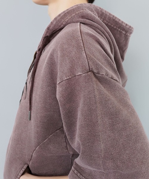 SPINNS（スピンズ）の「短丈半袖ダブルジップパーカー/トライバル刺繍/スノーウォッシュ加工（パーカー・メンズ・ブラック/ブラック系その他/ブラウン系その他/グリーン系その他・ONESIZE）」の16枚目の写真