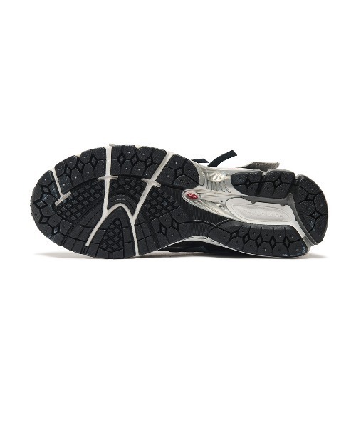NEW BALANCE(ニューバランス)の「New Balance 1906A(ニューバランス 1906A)(スニーカー・メンズ・グレー系/ブラウン系・28.5cm/28cm/27.5cm/27cm/26.5cm/26cm/25.5cm/25cm/30cm/29cm)」の7枚目の写真