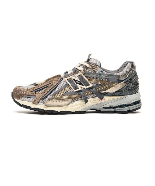 NEW BALANCE(ニューバランス)の「New Balance 1906A(ニューバランス 1906A)(スニーカー・メンズ・グレー系/ブラウン系・28.5cm/28cm/27.5cm/27cm/26.5cm/26cm/25.5cm/25cm/30cm/29cm)」の11枚目の写真