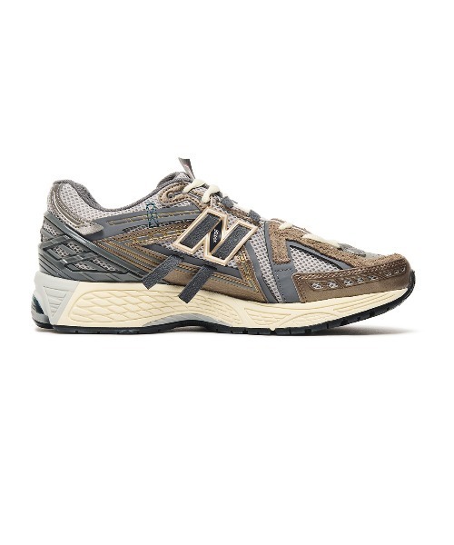 NEW BALANCE(ニューバランス)の「New Balance 1906A(ニューバランス 1906A)(スニーカー・メンズ・グレー系/ブラウン系・28.5cm/28cm/27.5cm/27cm/26.5cm/26cm/25.5cm/25cm/30cm/29cm)」の12枚目の写真
