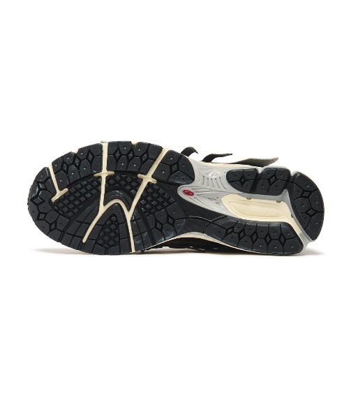 NEW BALANCE(ニューバランス)の「New Balance 1906A(ニューバランス 1906A)(スニーカー・メンズ・グレー系/ブラウン系・28.5cm/28cm/27.5cm/27cm/26.5cm/26cm/25.5cm/25cm/30cm/29cm)」の14枚目の写真