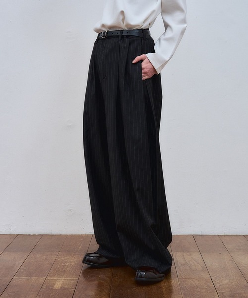 ajouter flow（アジューテフロー）の「【ajouter flow】wide stripe slacks（スラックス・メンズ・グレー/ブラック・LARGE/MEDIUM）」の6枚目の写真