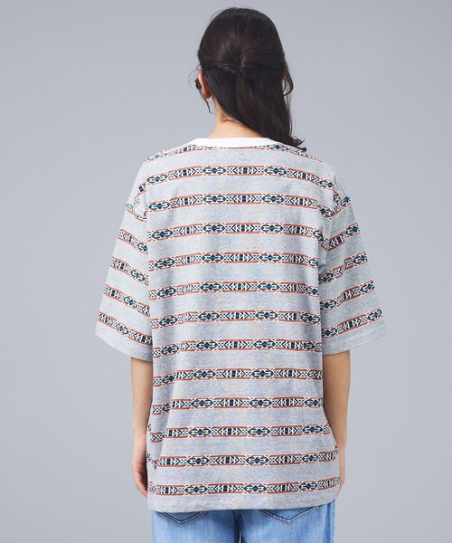 PENDLETON(ペンドルトン)の「【PENDLETON/ペンドルトン】Jacquard Tee / ジャガード 総柄 ボーダーTシャツ / ユニセックス(Tシャツ/カットソー・メンズ・ピンク系その他/ブルー系その他/ホワイト系その他・L/M)」の6枚目の写真