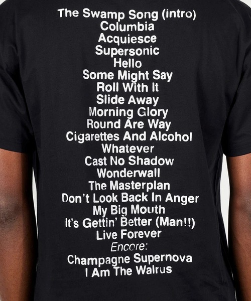 PLEASURES(プレジャー)の「PLEASURES/プレジャーズ ALL ACCESS T-SHIRT oasis クルーネック プリントTシャツ バンドTシャツ 2026年春夏(Tシャツ/カットソー・メンズ・ブラック・M/L/XL)」の4枚目の写真