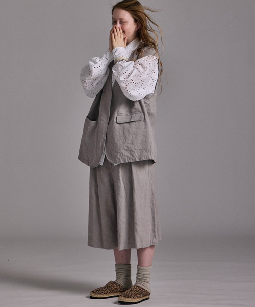 JOURNAL STANDARD LUXE（ジャーナルスタンダード　ラックス）の「リネンヘリンボン ベスト（その他アウター・レディース・グレー/ブラウン・FREE）」の9枚目の写真