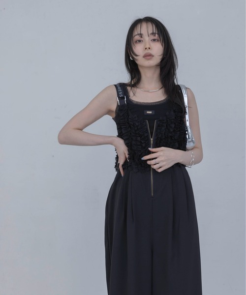 Eimee Law（エイミーロウ）の「フリルビスチェ サロペット（サロペット/オーバーオール・レディース・ブラック/ネイビー・FREE）」の13枚目の写真