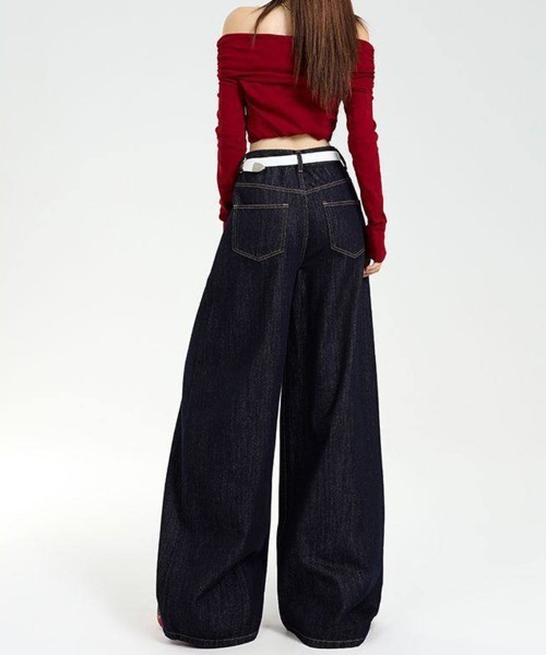 mielu(ミエル)の「ハイウエストワイドデニム(デニムパンツ・レディース・ネイビー・SMALL/LARGE/MEDIUM)」の4枚目の写真
