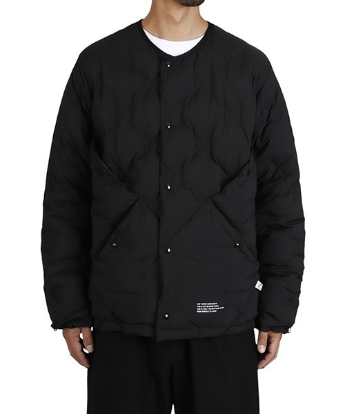 CMF OUTDOOR GARMENT（シーエムエフアウトドアガーメント）の「CMF OUTDOOR GARMENT / シーエムエフ アウトドア ガーメント：CMF WOVEN DOWN CREW：CMF2502-J05C[AST]（ダウンジャケット/コート・メンズ・ブラック/グレー・L）」の11枚目の写真