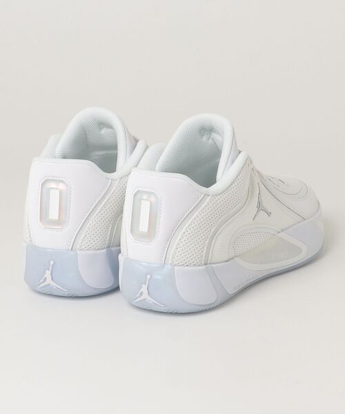JORDAN BRAND(ジョーダンブランド)の「【別注】ジョーダン ジョーダン TATUM 4 PF 限定コラボ(スニーカー・メンズ・ホワイト・25.0cm/25.5cm/26.0cm/26.5cm/27.0cm/27.5cm/28.0cm/28.5cm/29.0cm/29.5cm/30.5cm)」の3枚目の写真