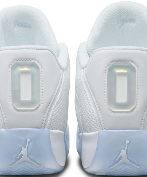 JORDAN BRAND(ジョーダンブランド)の「【別注】ジョーダン ジョーダン TATUM 4 PF 限定コラボ(スニーカー・メンズ・ホワイト・25.0cm/25.5cm/26.0cm/26.5cm/27.0cm/27.5cm/28.0cm/28.5cm/29.0cm/29.5cm/30.5cm)」の5枚目の写真