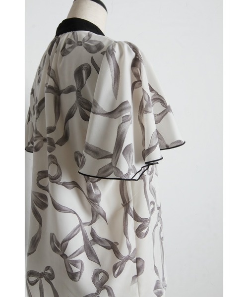 tocco closet(トッコ クローゼット)の「【ZOZO限定】リボンプリント配色フリルボウタイブラウス(シャツ/ブラウス・レディース・ブラック/オフホワイト・M)」の12枚目の写真