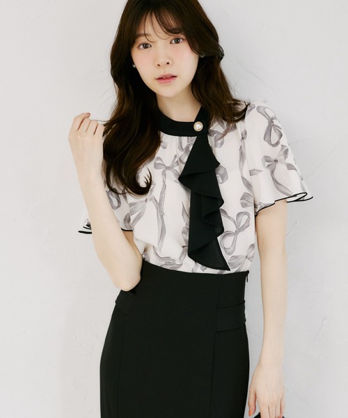 tocco closet(トッコ クローゼット)の「【ZOZO限定】リボンプリント配色フリルボウタイブラウス(シャツ/ブラウス・レディース・ブラック/オフホワイト・M)」の17枚目の写真