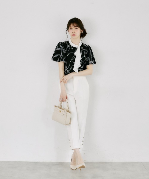 tocco closet(トッコ クローゼット)の「【ZOZO限定】リボンプリント配色フリルボウタイブラウス(シャツ/ブラウス・レディース・ブラック/オフホワイト・M)」の21枚目の写真