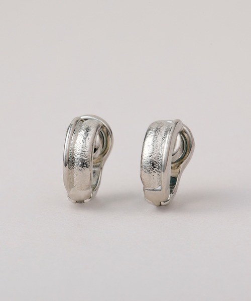 CALIN　STANDARD（カリンスタンダード）の「◆金属アレルギー対応◆◆made in japan◆【痛くない】【落ちにくい】【片手で簡単】　ダブルライン　マグネットイヤリング（イヤリング・レディース・ゴールド/シルバー・FREE）」の2枚目の写真