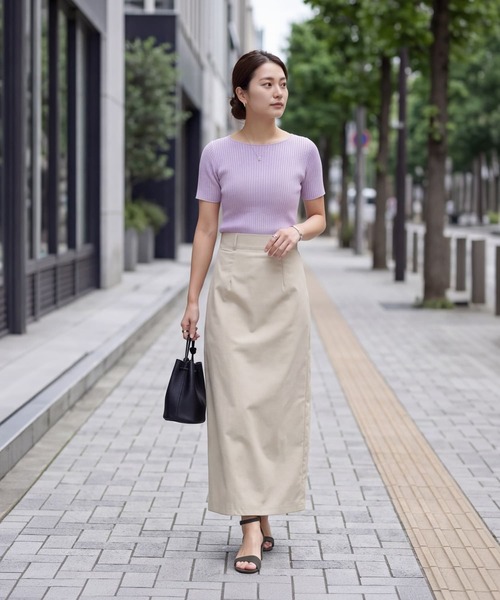 STYLE DELI(スタイルデリ)の「半袖ボートネックリブトップス(Tシャツ/カットソー・レディース・レッド/ホワイト/ライラック/ブラック・M)」の5枚目の写真