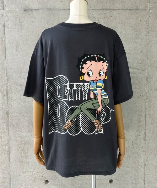 GLAMOROUS JANE(グラマラスジェーン)の「BETTY BOOPドット柄バックプリントTシャツ(Tシャツ/カットソー・レディース・ブラック/オフホワイト/チャコールグレー・FREE)」の5枚目の写真